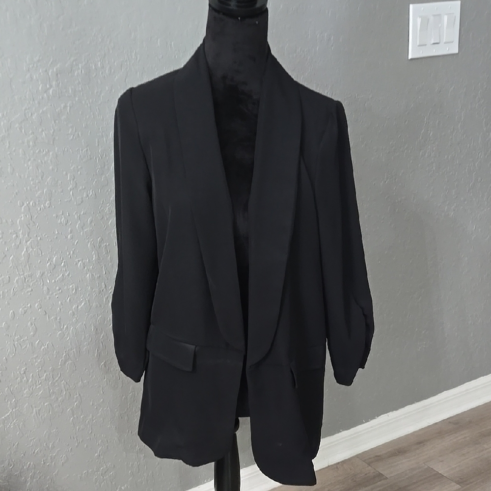 Black Open-Front Blazer with Ruched Sleeves
